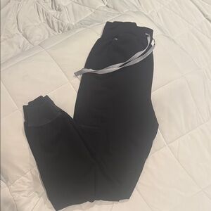 FIGS High-Waisted Zamora jogger scrub pants